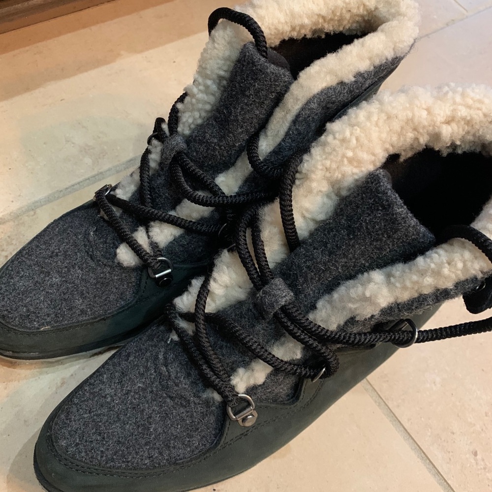 Sorel Sneakchic Alpine Boot